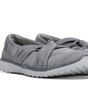Skechers Women's Knot Concerned Slip On Size 8